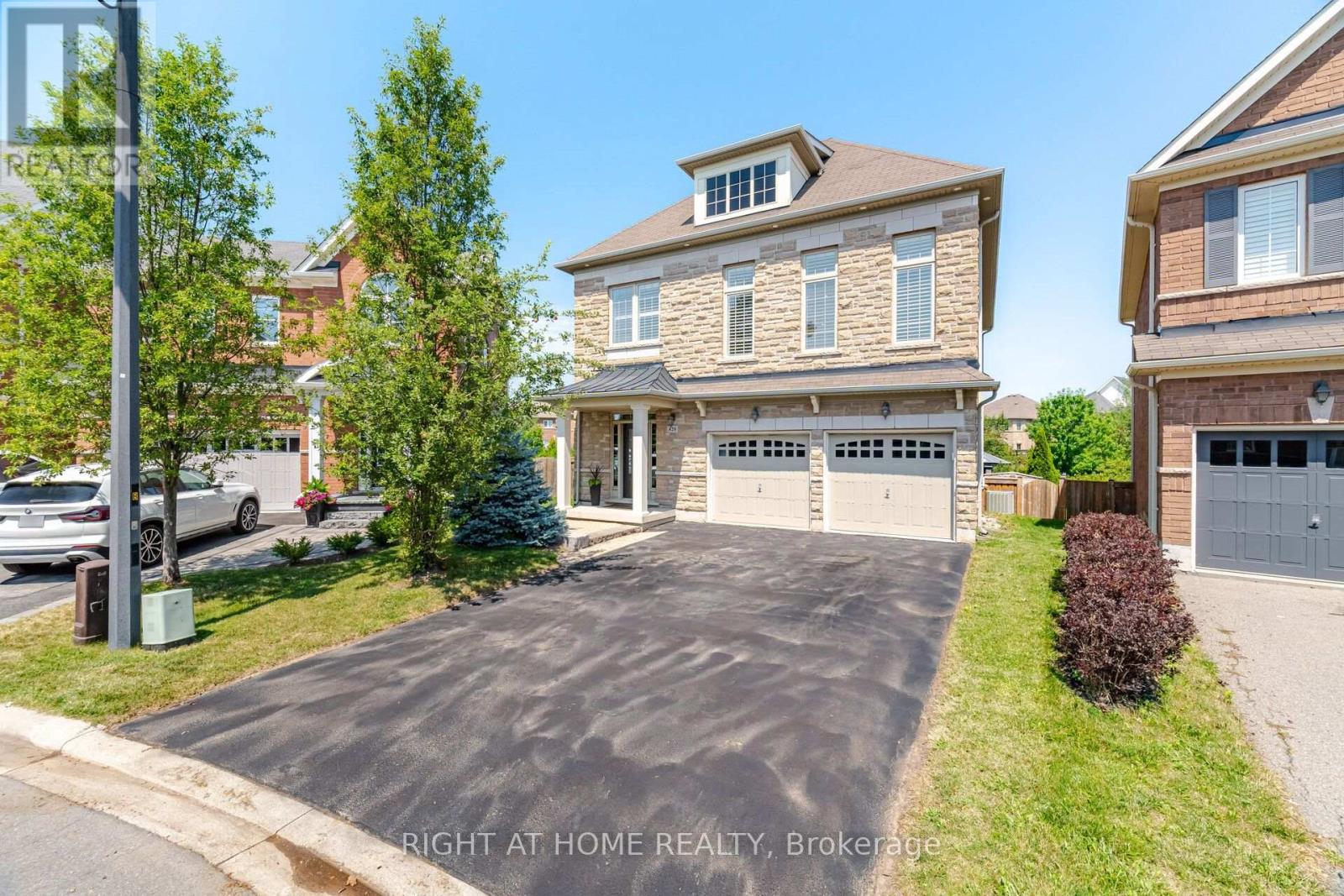 420 NAIRN CIRCLE, Milton, Ontario