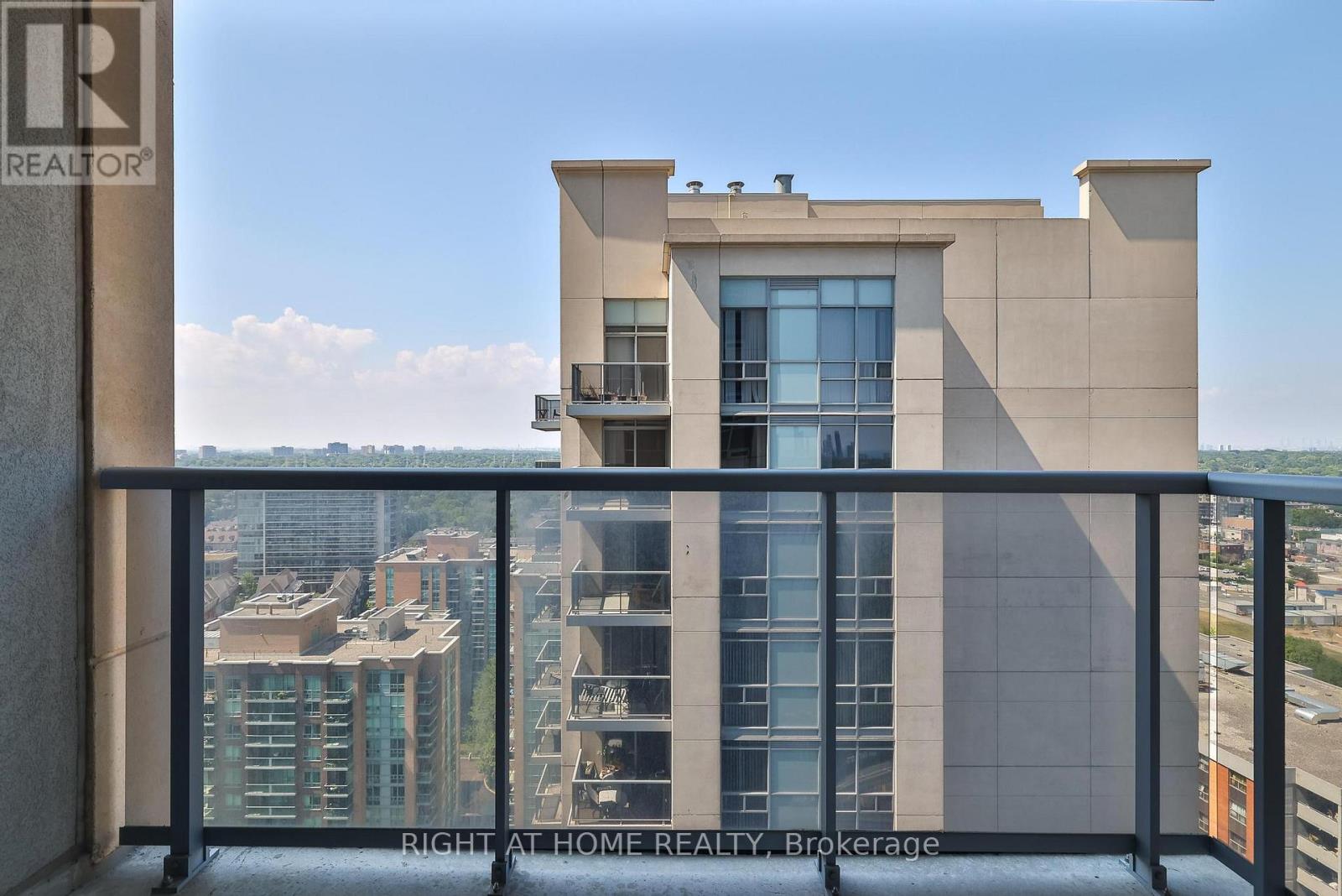 2402 - 3 Michael Power Place, Toronto, Ontario  M9A 0A2 - Photo 27 - W13637814