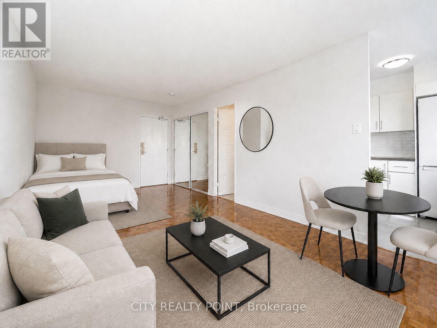 2405 - 33 ISABELLA STREET, Toronto, Ontario