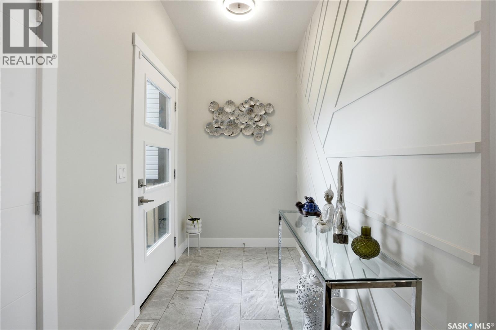 206 Kenaschuk Union, Saskatoon, Saskatchewan  S7W 0Y3 - Photo 3 - SK044070