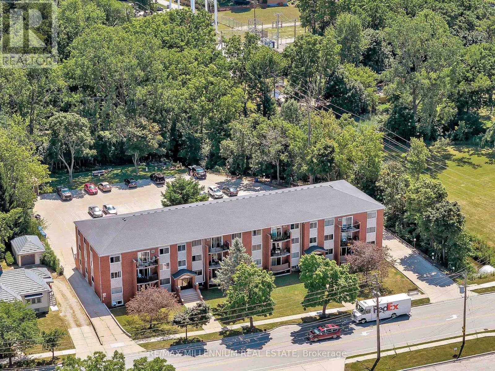 109 DIVISION STREET N, Kingsville, Ontario