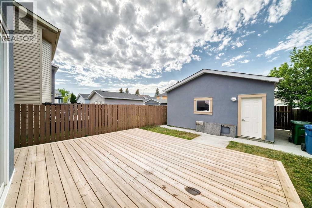 7 Martinview Crescent Ne, Calgary, Alberta  T3J 2S2 - Photo 13 - A2319189
