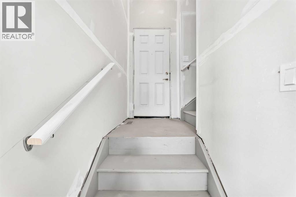 171 Corner Glen Grove Ne, Calgary, Alberta  T3N 2S3 - Photo 20 - A2326683