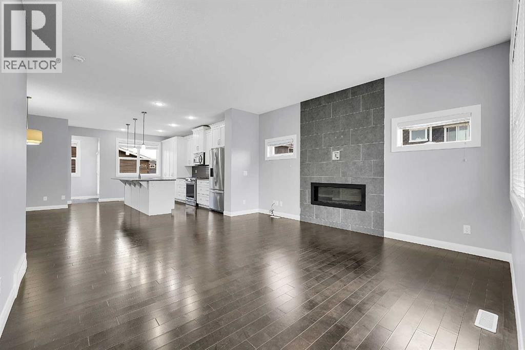 95 Redstone Park Ne, Calgary, Alberta  T3N 0P7 - Photo 4 - A2334373