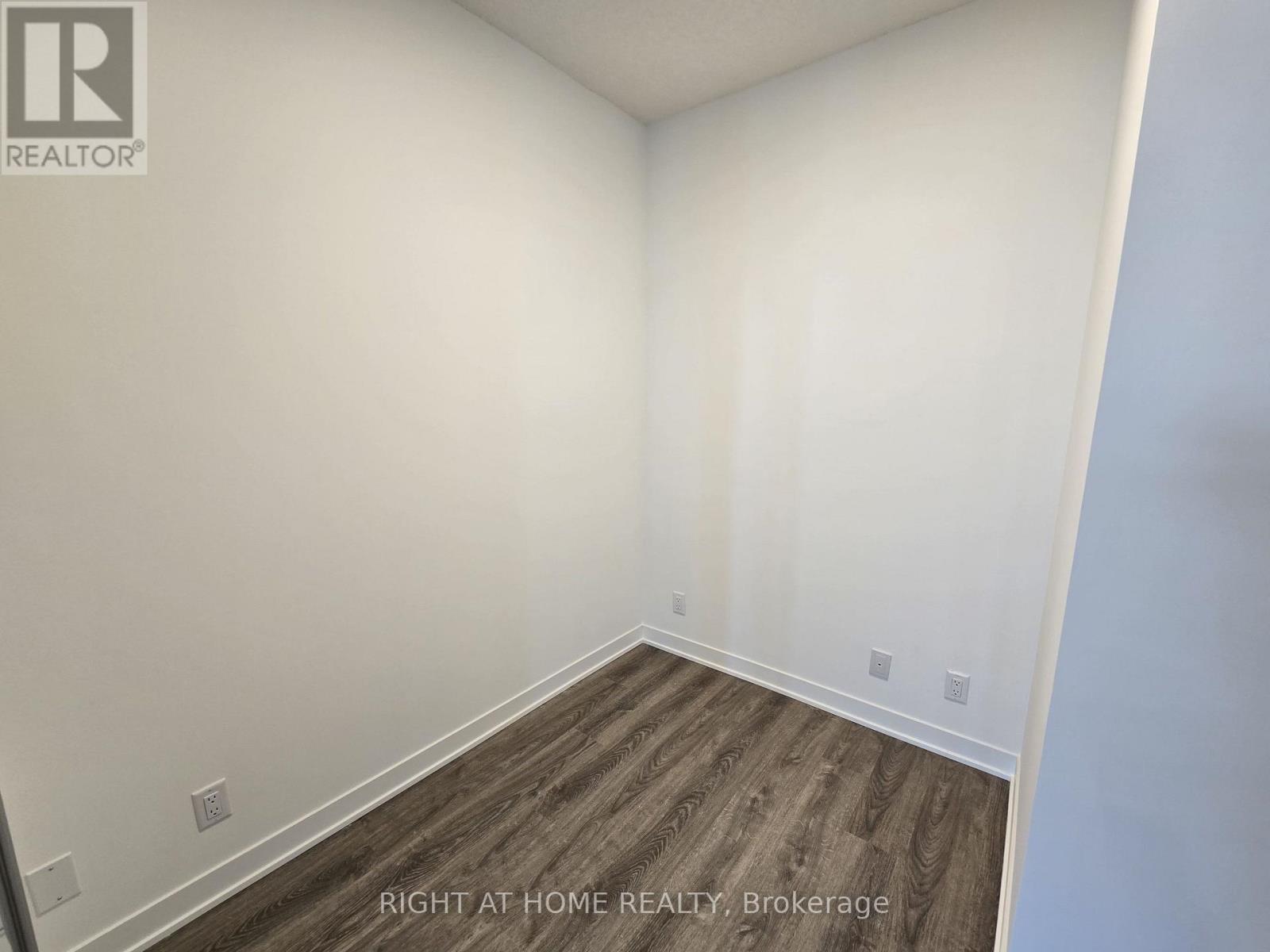 4209 - 180 Front Street E, Toronto, Ontario  M5A 0A9 - Photo 16 - C13637820
