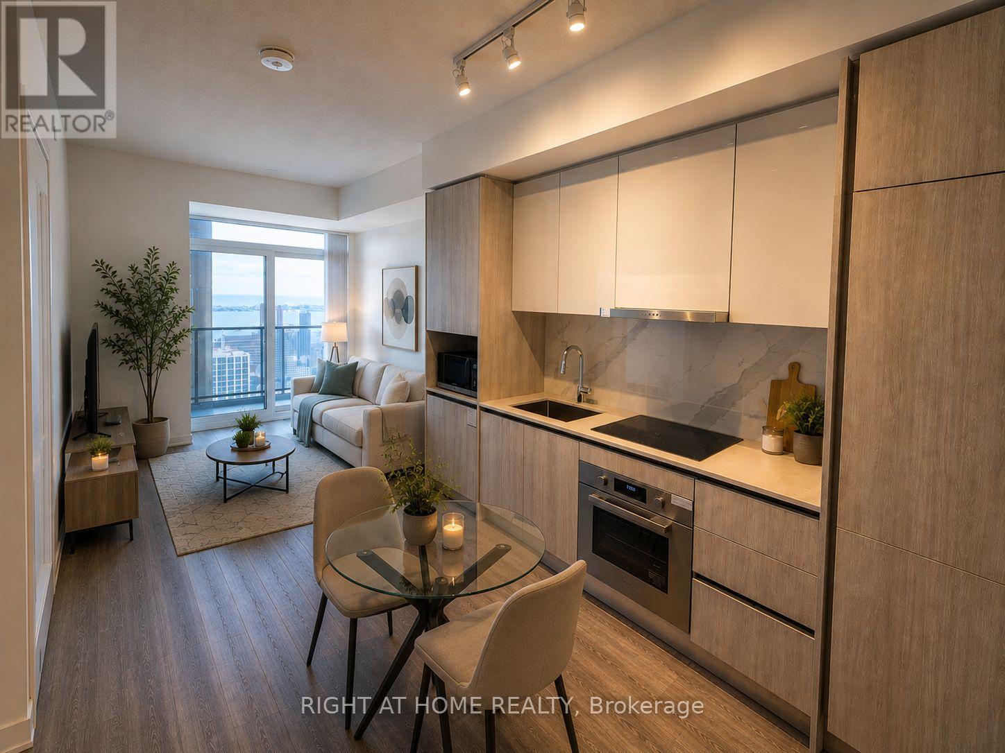 4209 - 180 Front Street E, Toronto, Ontario  M5A 0A9 - Photo 7 - C13637820