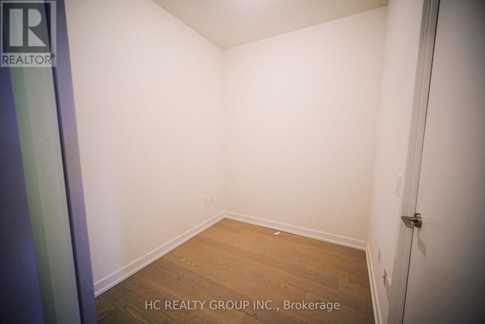 1 Yorkville Ave 4512 Avenue, Toronto, Ontario  M4W 0B1 - Photo 5 - C13637826