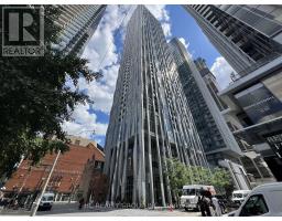 1 YORKVILLE AVE 4512 AVENUE, Toronto, Ontario