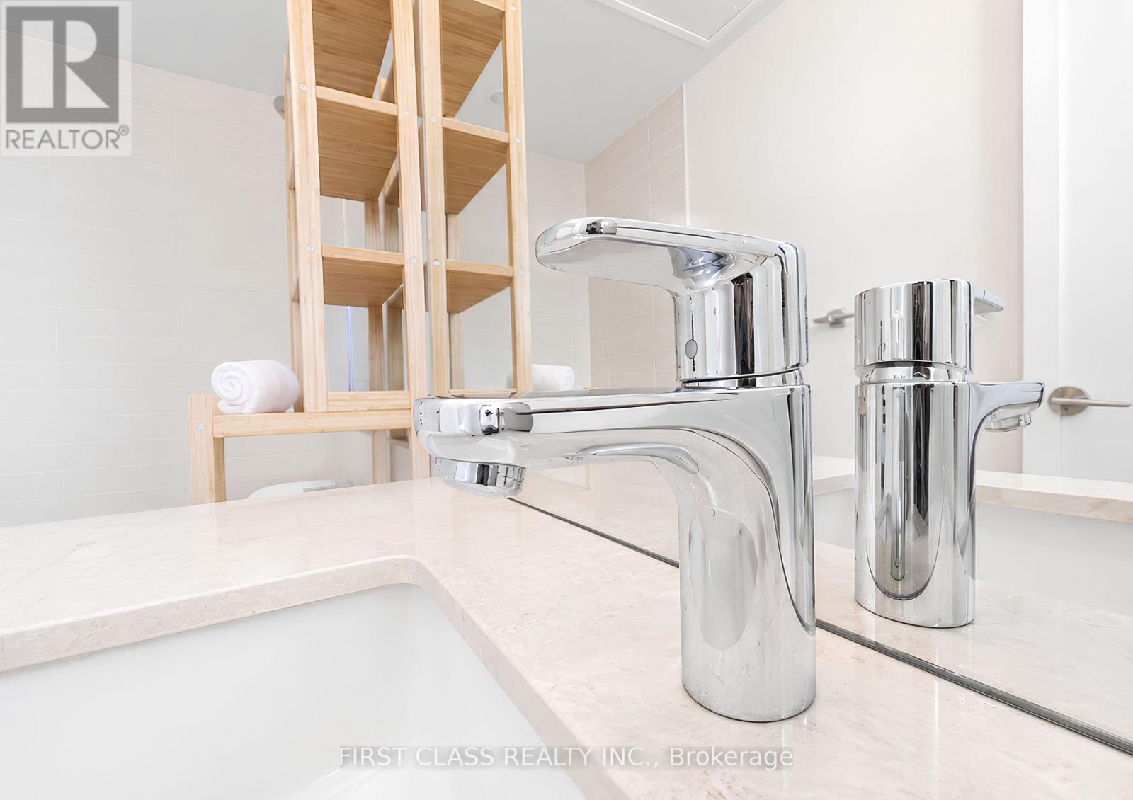 2304 - 290 Adelaide Street W, Toronto, Ontario M5V 1P6 - Photo 23 - C13637836
