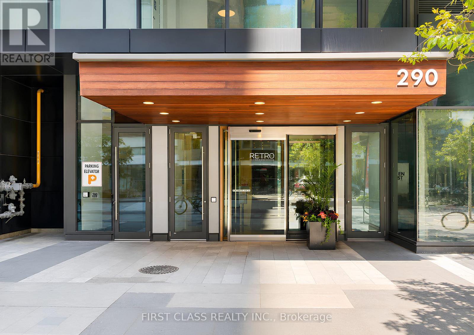 2304 - 290 Adelaide Street W, Toronto, Ontario M5V 1P6 - Photo 3 - C13637836