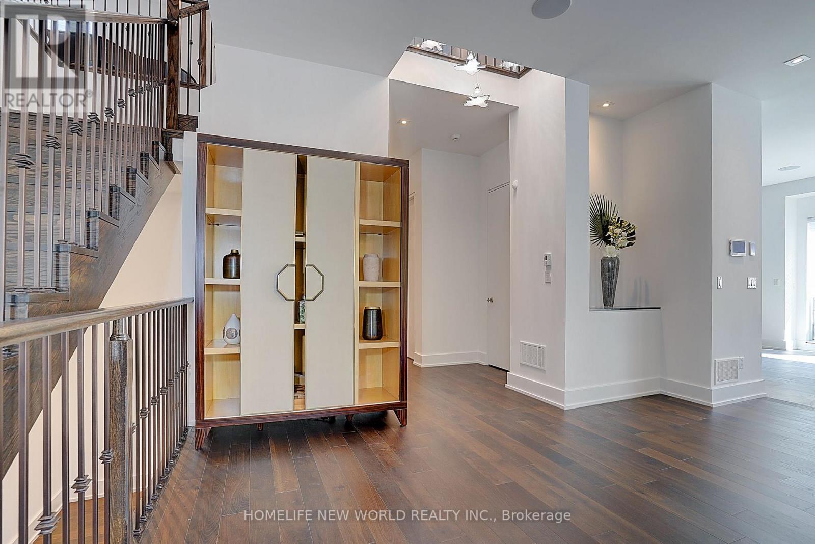 7 Valliere Place W, Toronto, Ontario M2K 0C9 - Photo 10 - C13637864