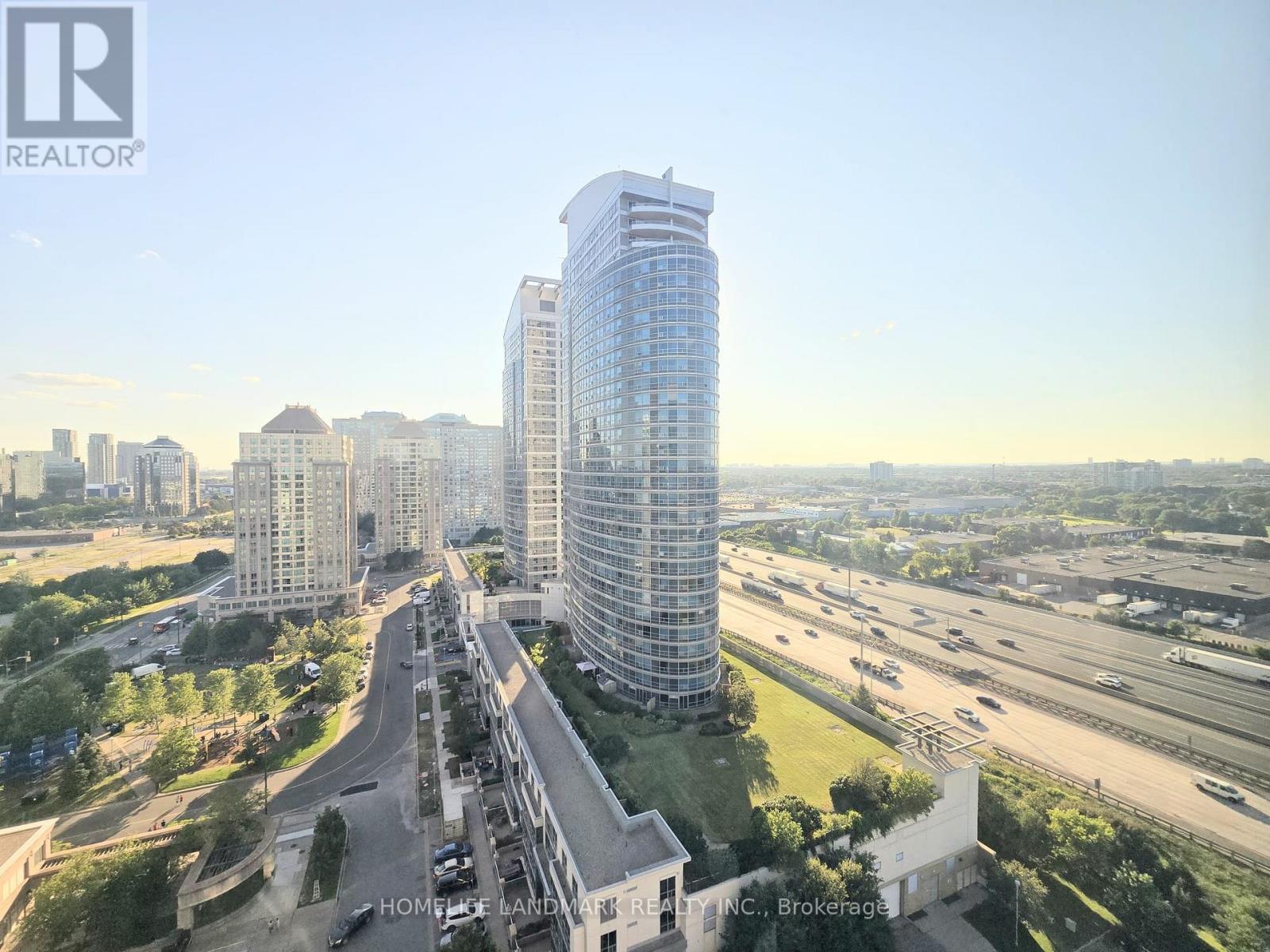 2102 - 11 Lee Centre Drive, Toronto, Ontario M1H 3J5 - Photo 12 - E13637846