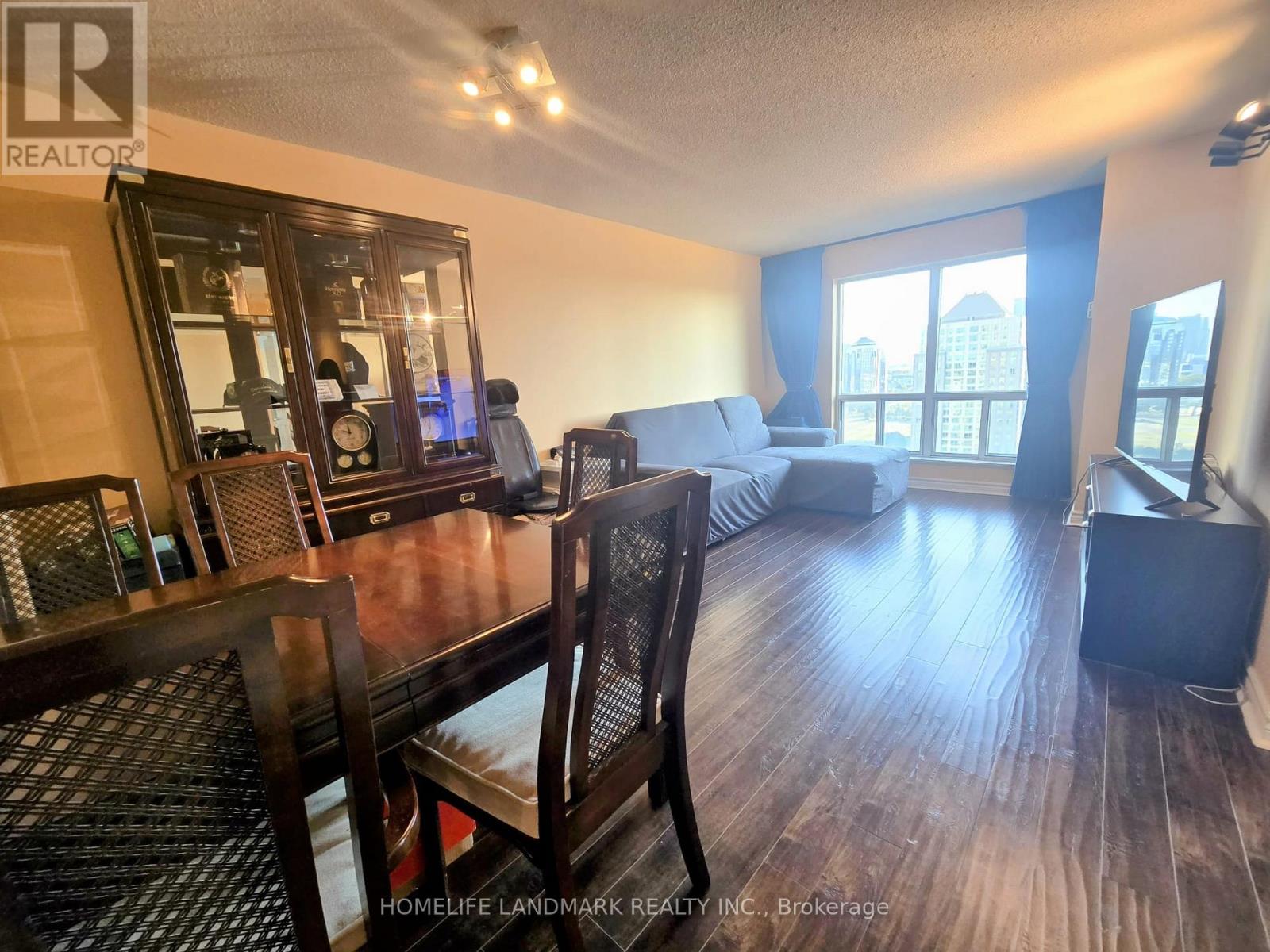 2102 - 11 Lee Centre Drive, Toronto, Ontario M1H 3J5 - Photo 7 - E13637846