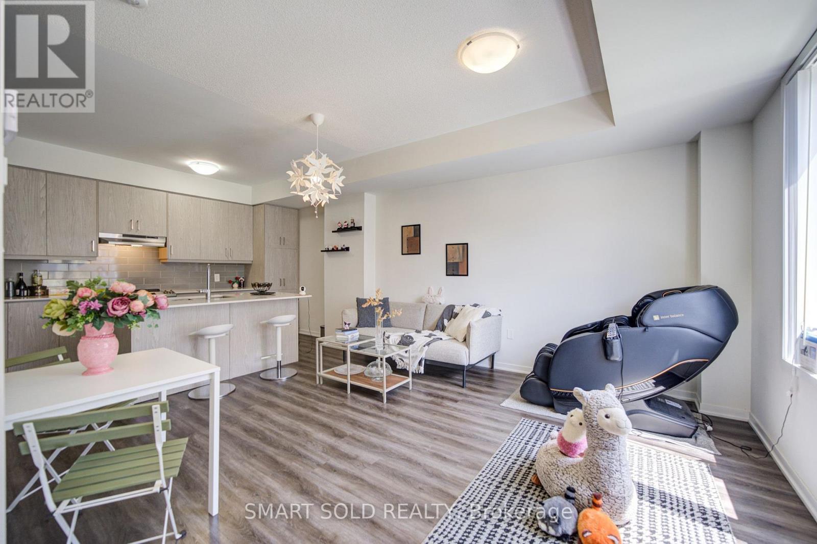 112 - 30 Almond Blossom Mews, Vaughan, Ontario L4K 0N6 - Photo 11 - N13637768
