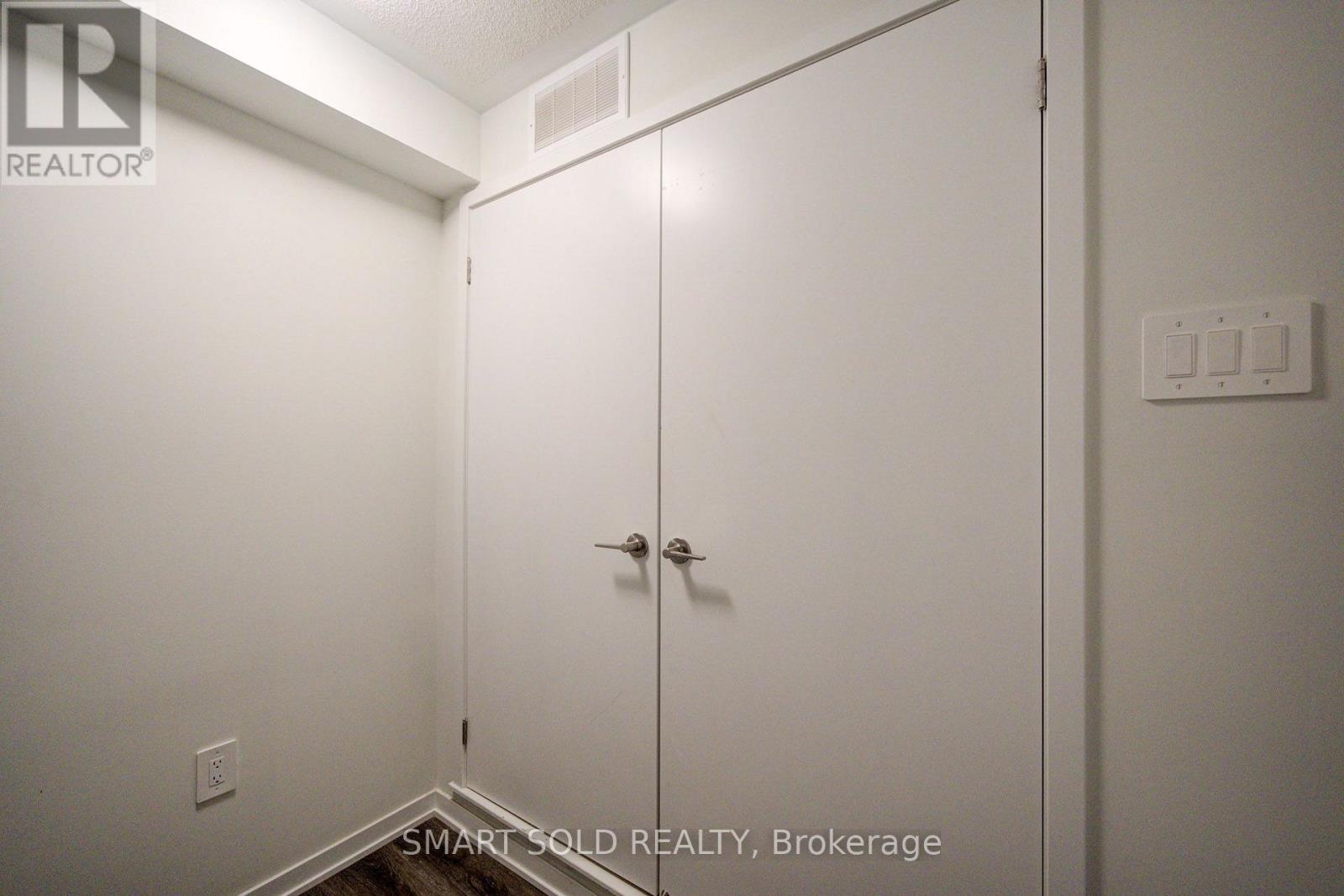 112 - 30 Almond Blossom Mews, Vaughan, Ontario L4K 0N6 - Photo 44 - N13637768
