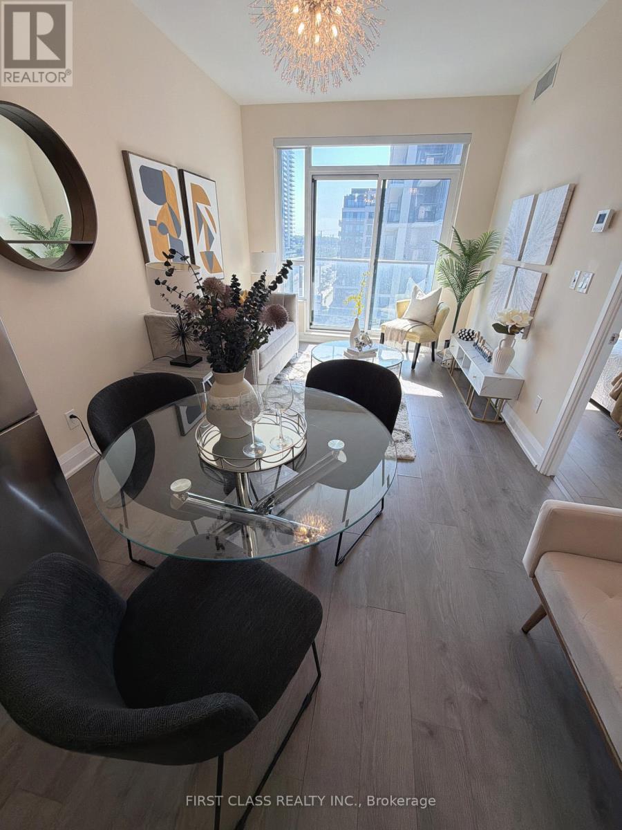 812 - 396 Highway 7 Road E, Richmond Hill, Ontario  L4B 0G7 - Photo 2 - N13637830