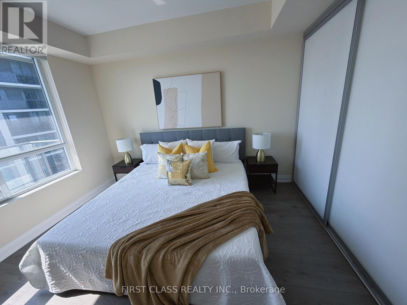 812 - 396 Highway 7 Road E, Richmond Hill, Ontario  L4B 0G7 - Photo 5 - N13637830