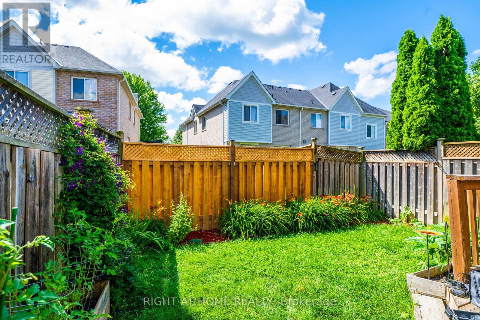 204 Burgess Crescent, Newmarket, Ontario L3X 2T9 - Photo 21 - N13637838
