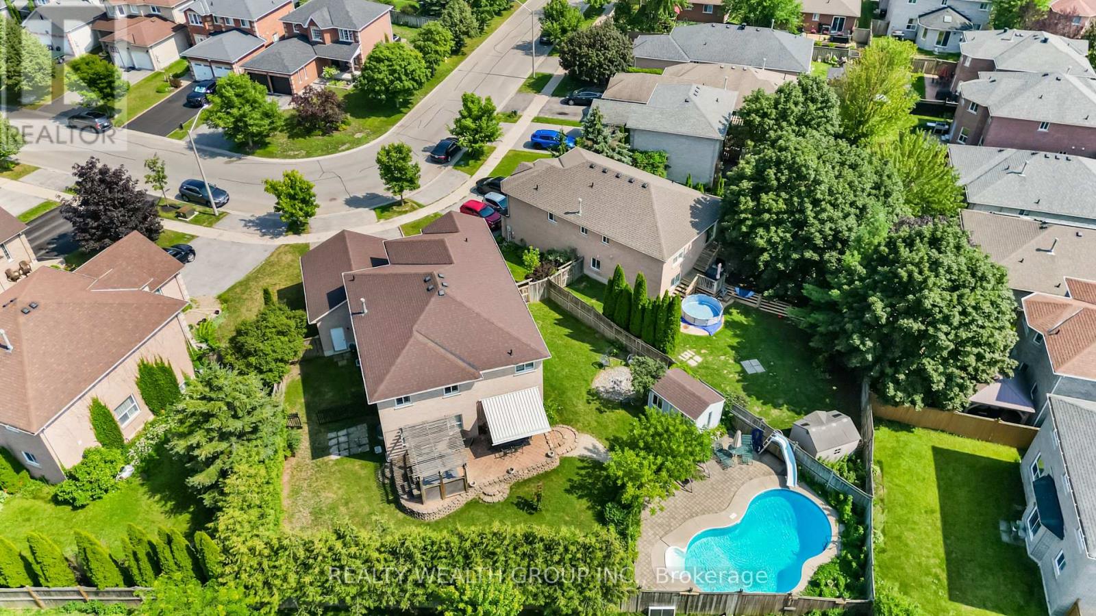 32 Reynolds Lane, Barrie, Ontario L4N 0P9 - Photo 3 - S13637852