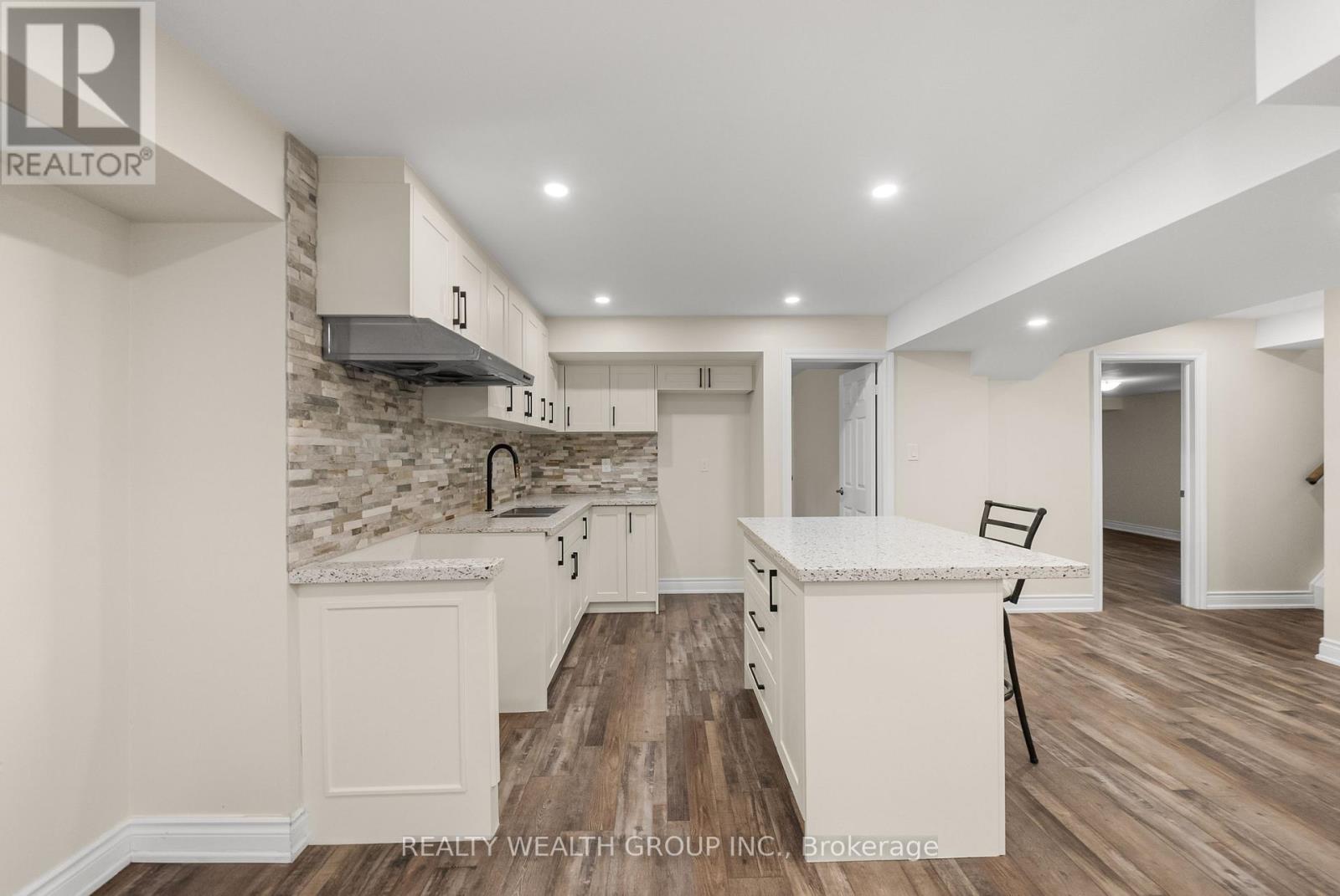 32 Reynolds Lane, Barrie, Ontario L4N 0P9 - Photo 35 - S13637852