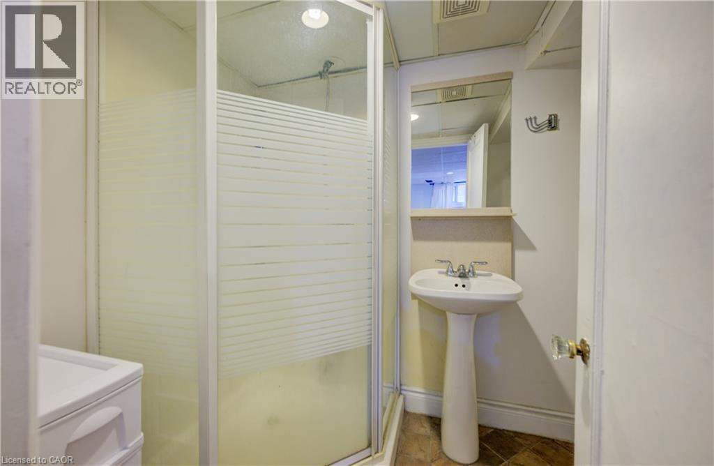 76 Brentwood Avenue, Kitchener, Ontario  N2H 2C8 - Photo 24 - 40853333