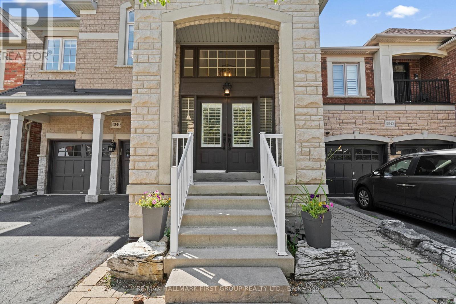 3040 Ferguson Drive, Burlington, Ontario L7M 0G5 - Photo 3 - W13637844