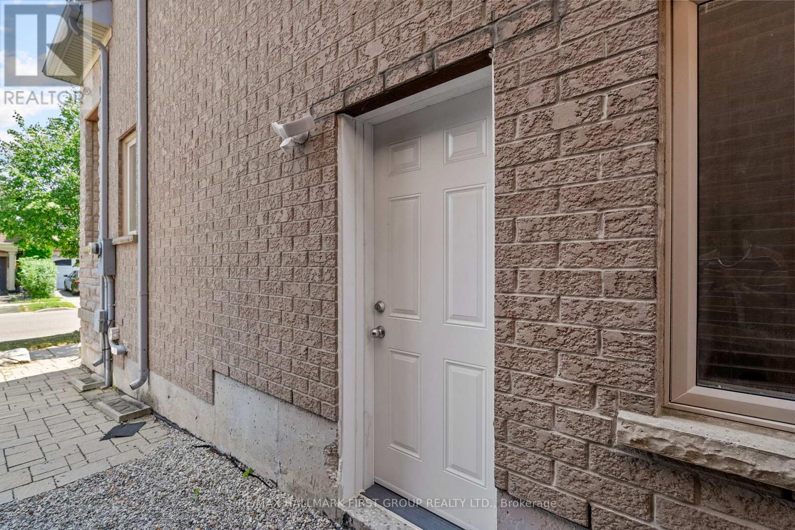 3040 Ferguson Drive, Burlington, Ontario L7M 0G5 - Photo 37 - W13637844