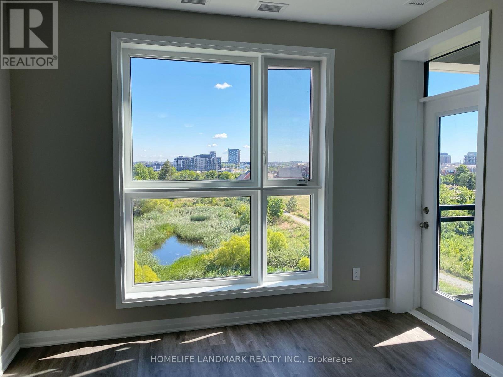 505 - 50 Kaitting Trail, Oakville, Ontario  L6M 5N3 - Photo 4 - W13637858
