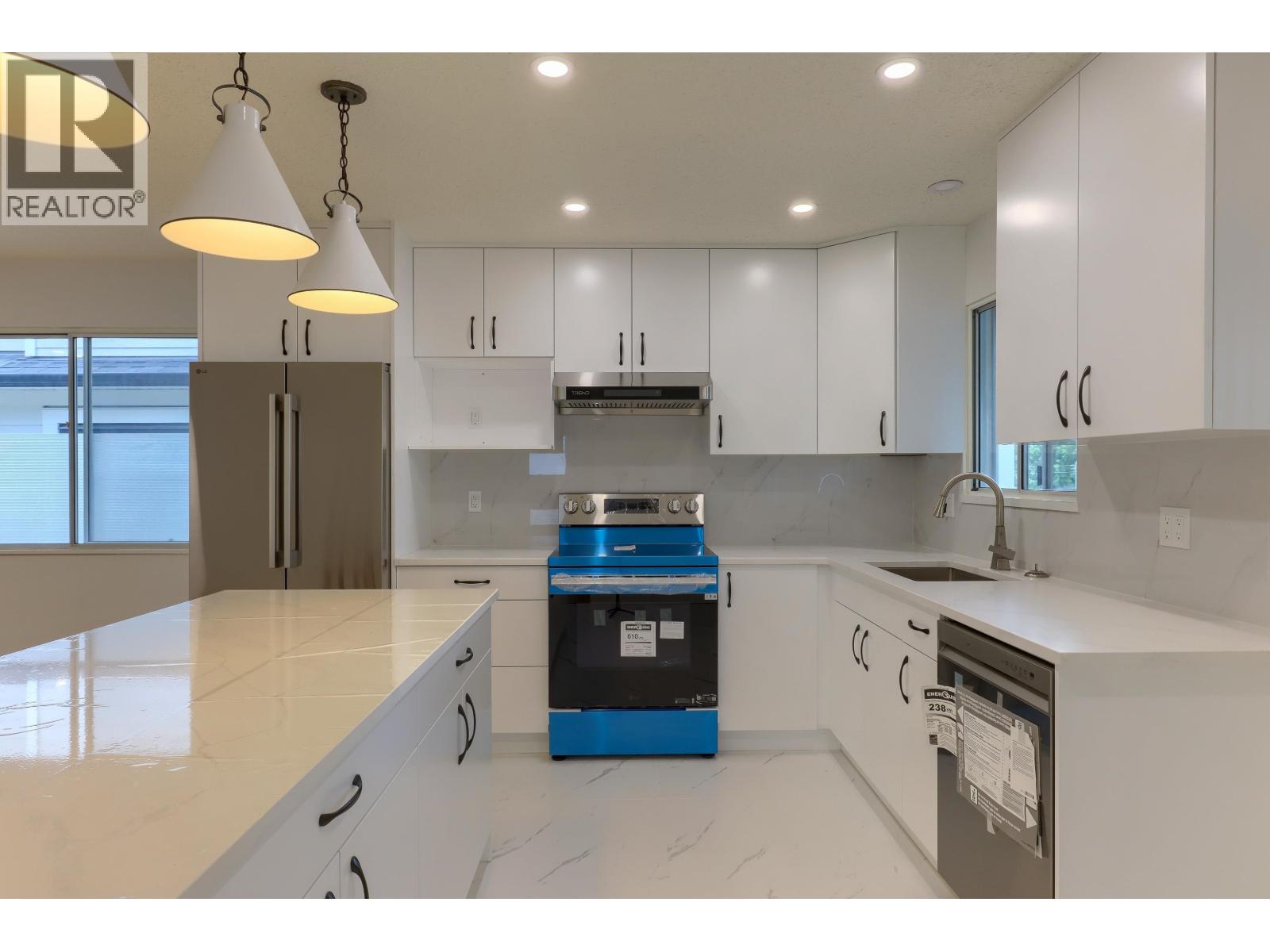 3492 E 49th Avenue, Vancouver, British Columbia V5S 1M2 - Photo 7 - R3152144