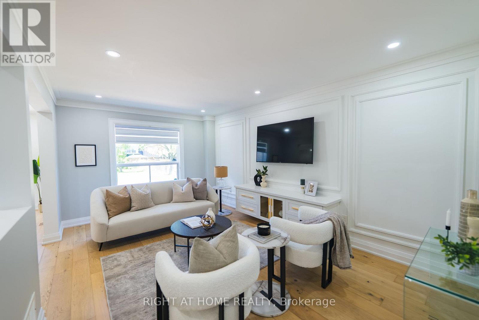 2266 Taylorwoods Boulevard, Innisfil, Ontario L9S 2E6 - Photo 6 - N13637842