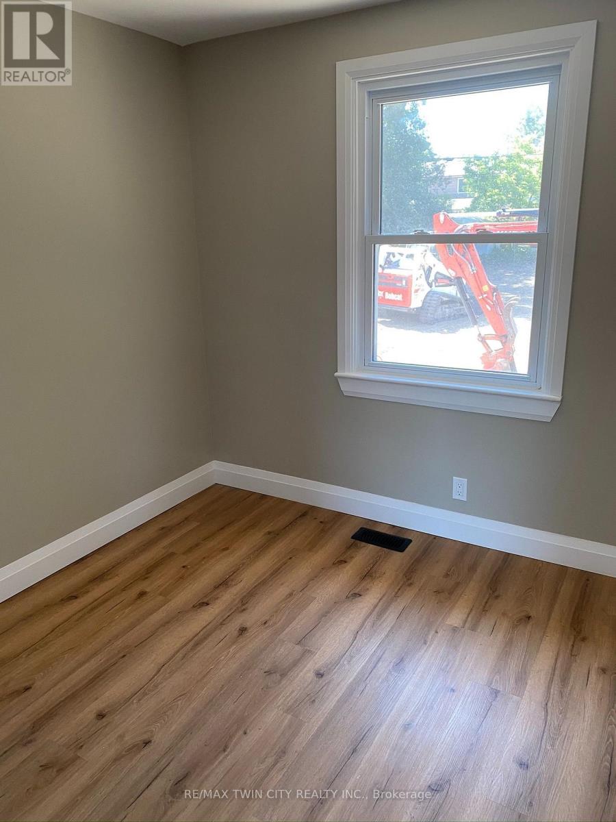 Main Floor - 25 Hickery Place, Brantford, Ontario  N3S 3C7 - Photo 13 - X13637866