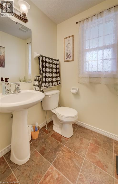 521 Snowdrop Court, Kitchener, Ontario  N2E 4G4 - Photo 19 - 40852829