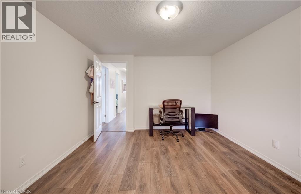 521 Snowdrop Court, Kitchener, Ontario  N2E 4G4 - Photo 26 - 40852829