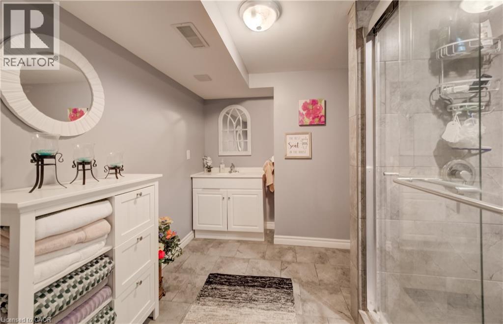 521 Snowdrop Court, Kitchener, Ontario  N2E 4G4 - Photo 33 - 40852829