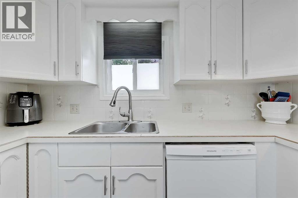 7443 Ogden Road Se, Calgary, Alberta  T2C 1B9 - Photo 8 - A2320643