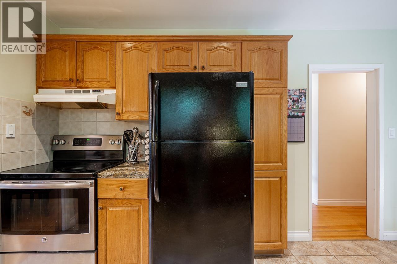 675 Newport Street, Coquitlam, British Columbia  V3J 3H5 - Photo 6 - R3152148