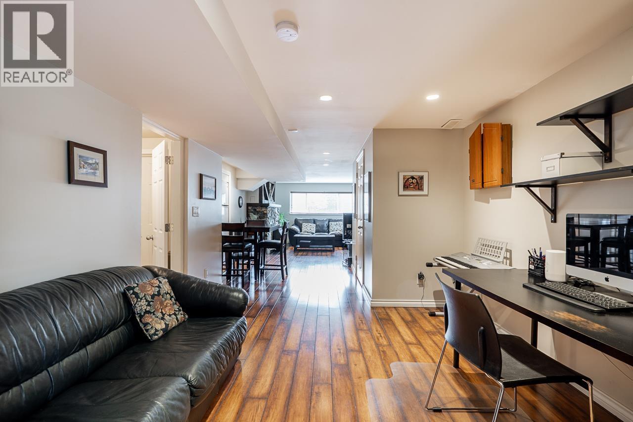 675 Newport Street, Coquitlam, British Columbia  V3J 3H5 - Photo 14 - R3152148