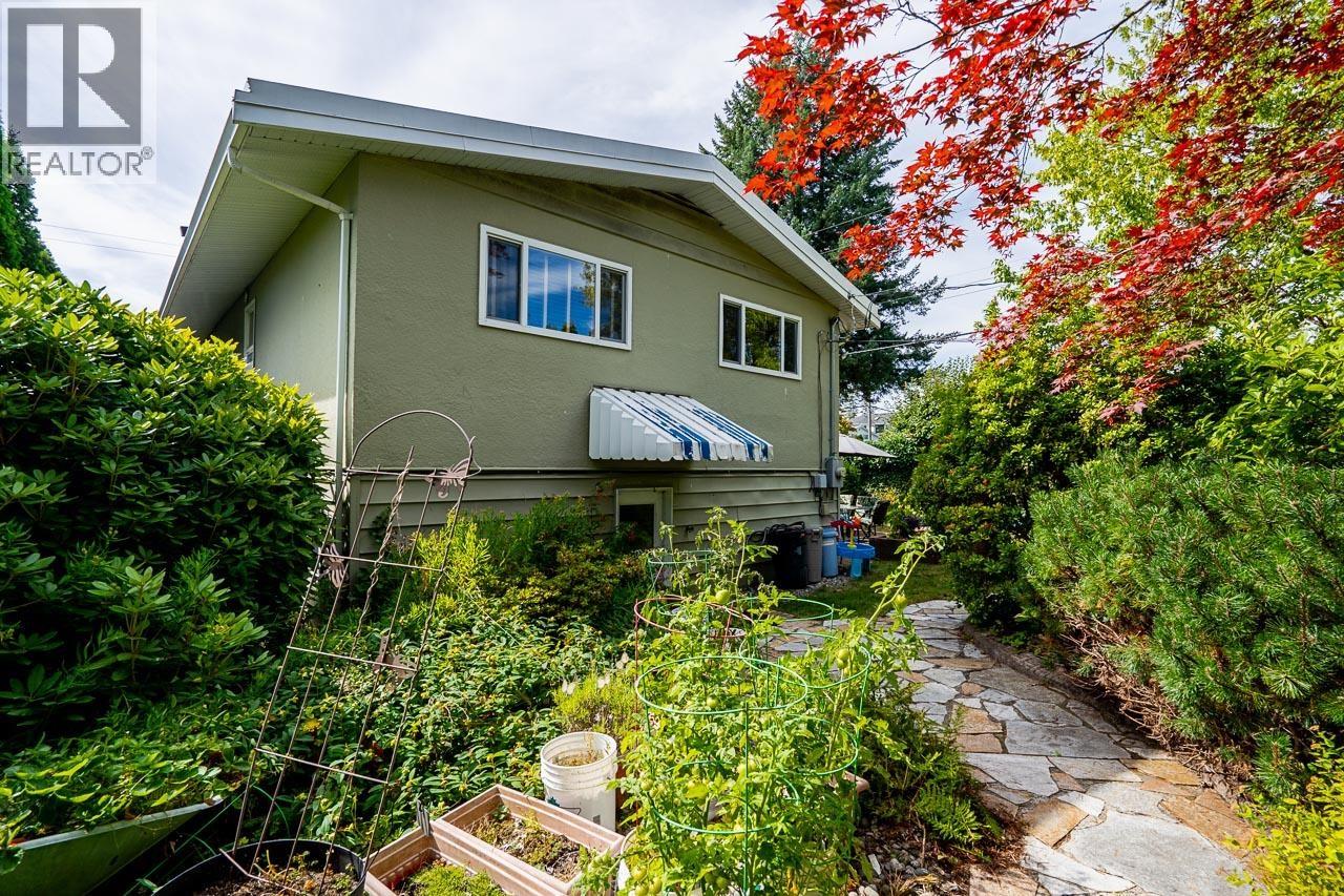 675 Newport Street, Coquitlam, British Columbia  V3J 3H5 - Photo 32 - R3152148