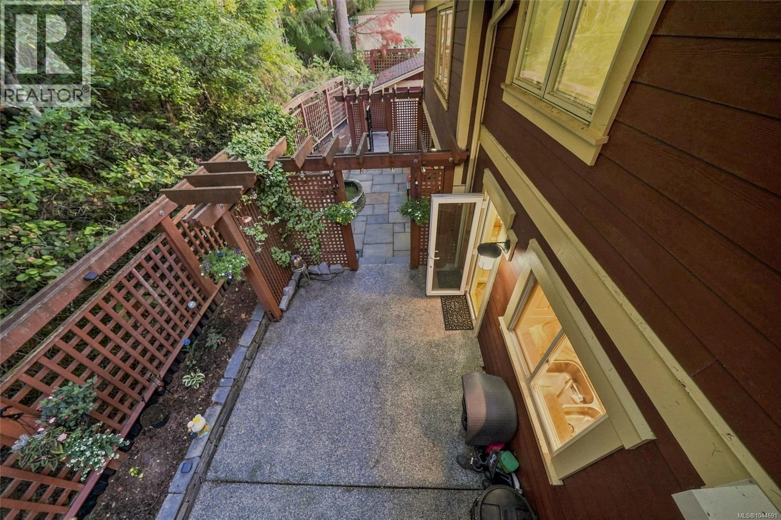 5287 Lost Lake Rd, Nanaimo, British Columbia  V9T 5E6 - Photo 44 - 1044691