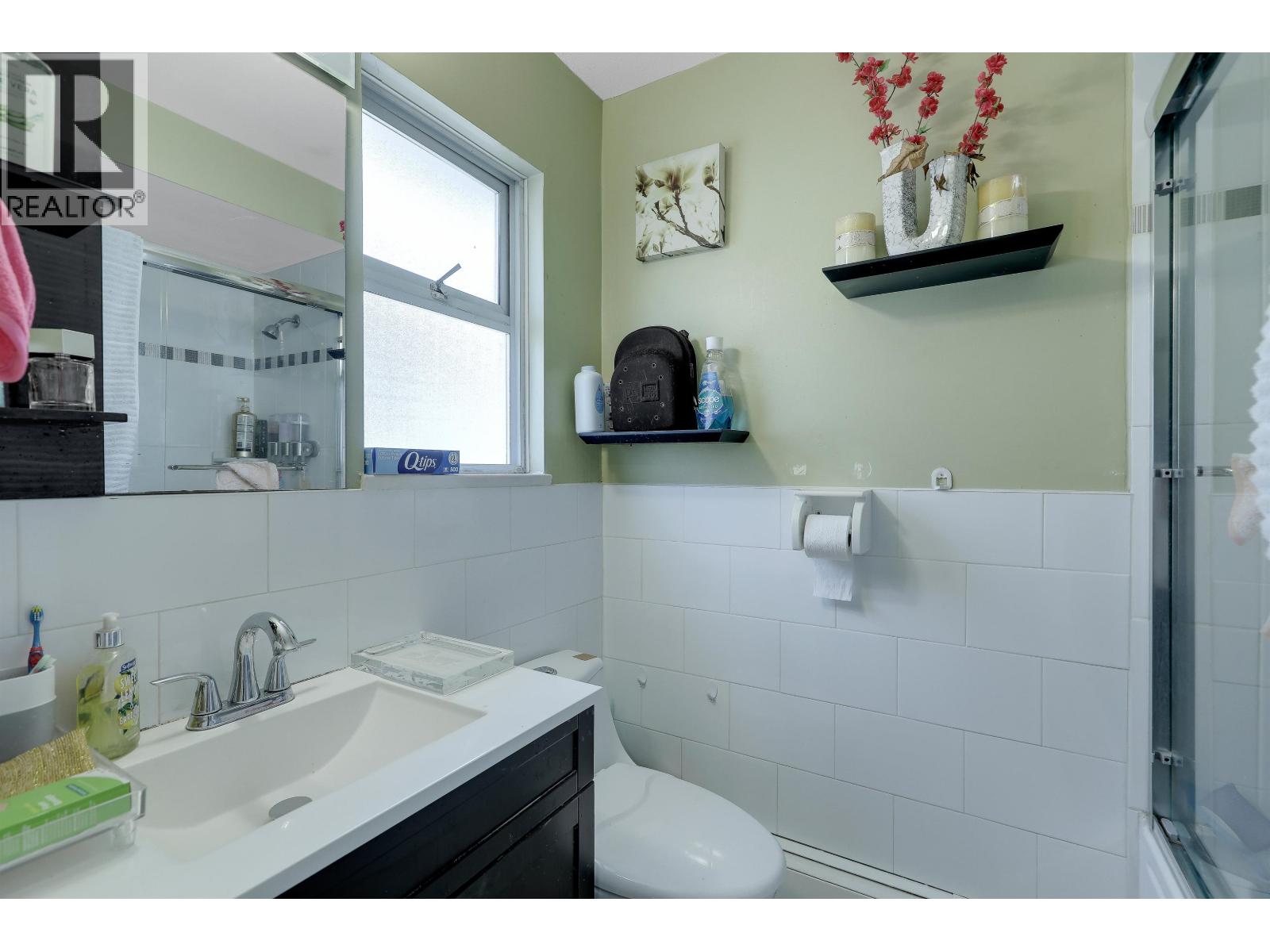 1457 E 18th Avenue, Vancouver, British Columbia  V5N 2H2 - Photo 17 - R3152185