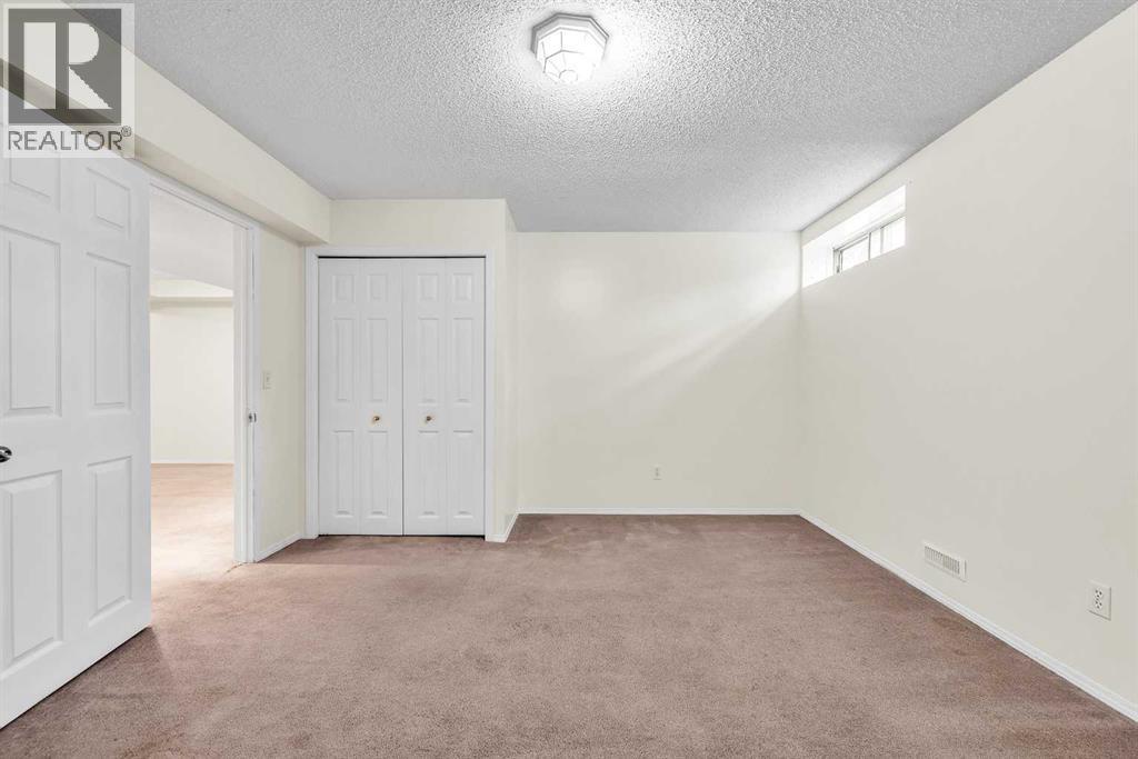 68 Catalina Circle NE, Calgary, Alberta  T1Y 7B7 - Photo 21 - A2332478