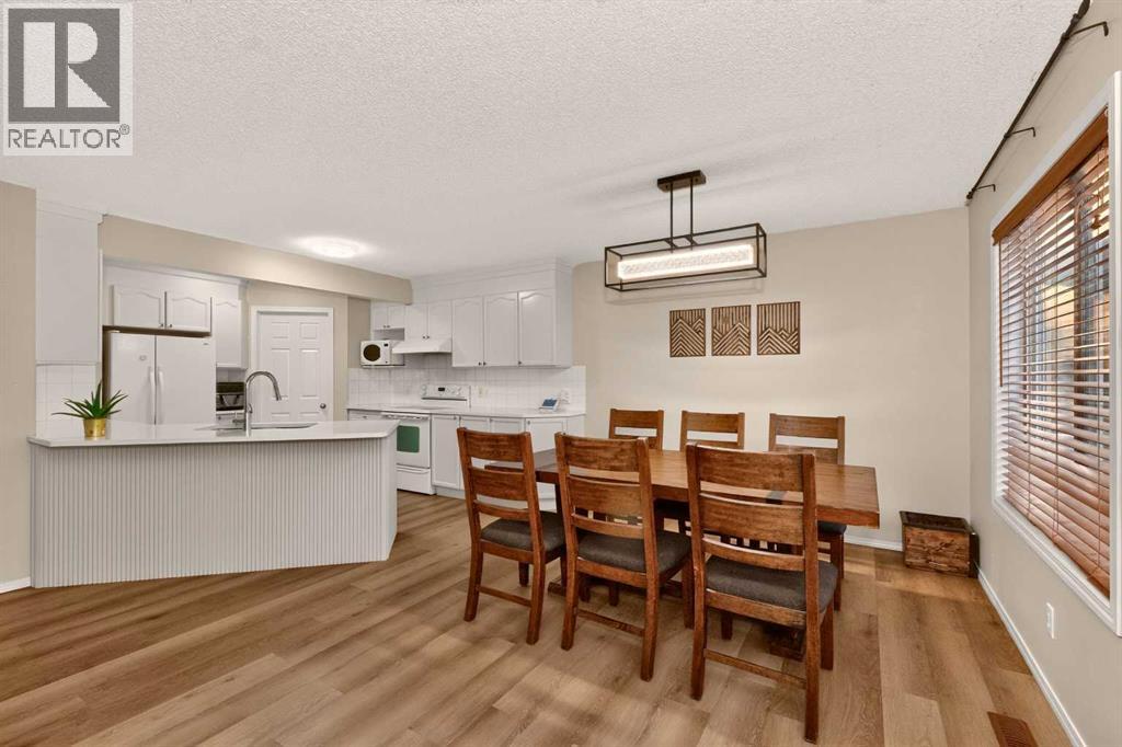 137 Douglas Glen Manor SE, Calgary, Alberta  T2Z 3Y5 - Photo 21 - A2332193