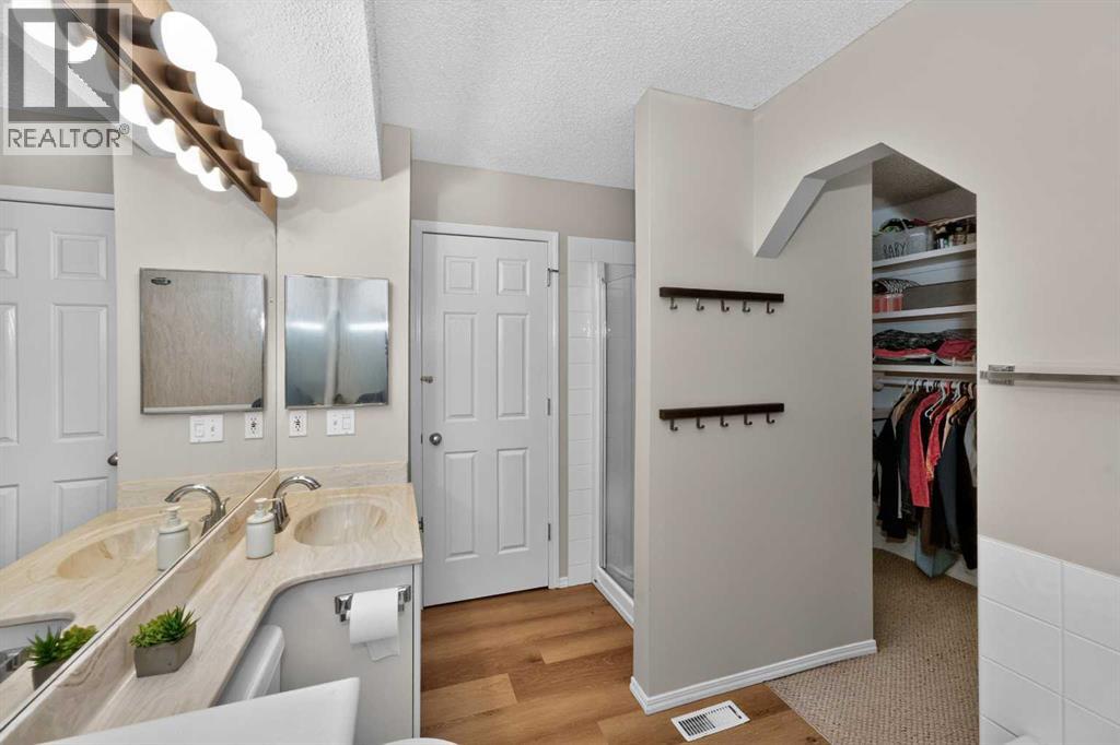 137 Douglas Glen Manor SE, Calgary, Alberta  T2Z 3Y5 - Photo 45 - A2332193
