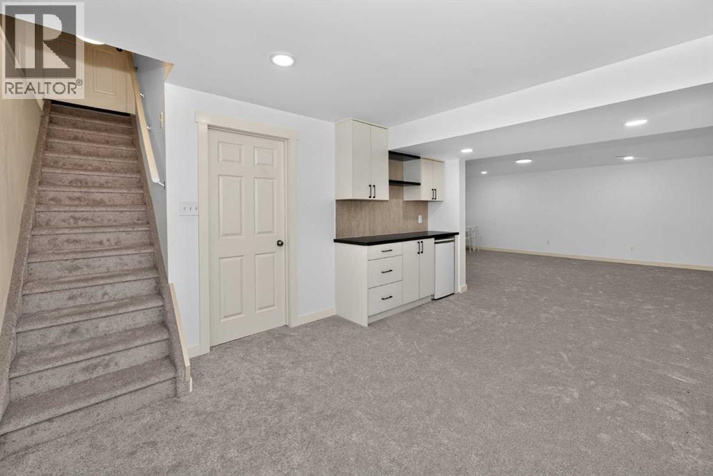 137 Douglas Glen Manor SE, Calgary, Alberta  T2Z 3Y5 - Photo 47 - A2332193