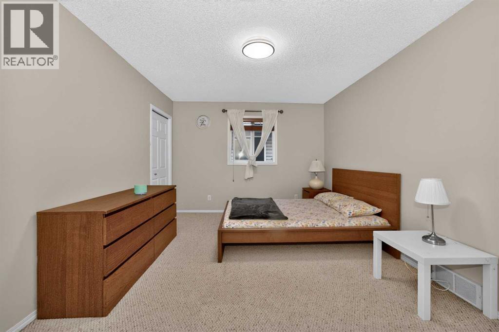 137 Douglas Glen Manor SE, Calgary, Alberta  T2Z 3Y5 - Photo 37 - A2332193