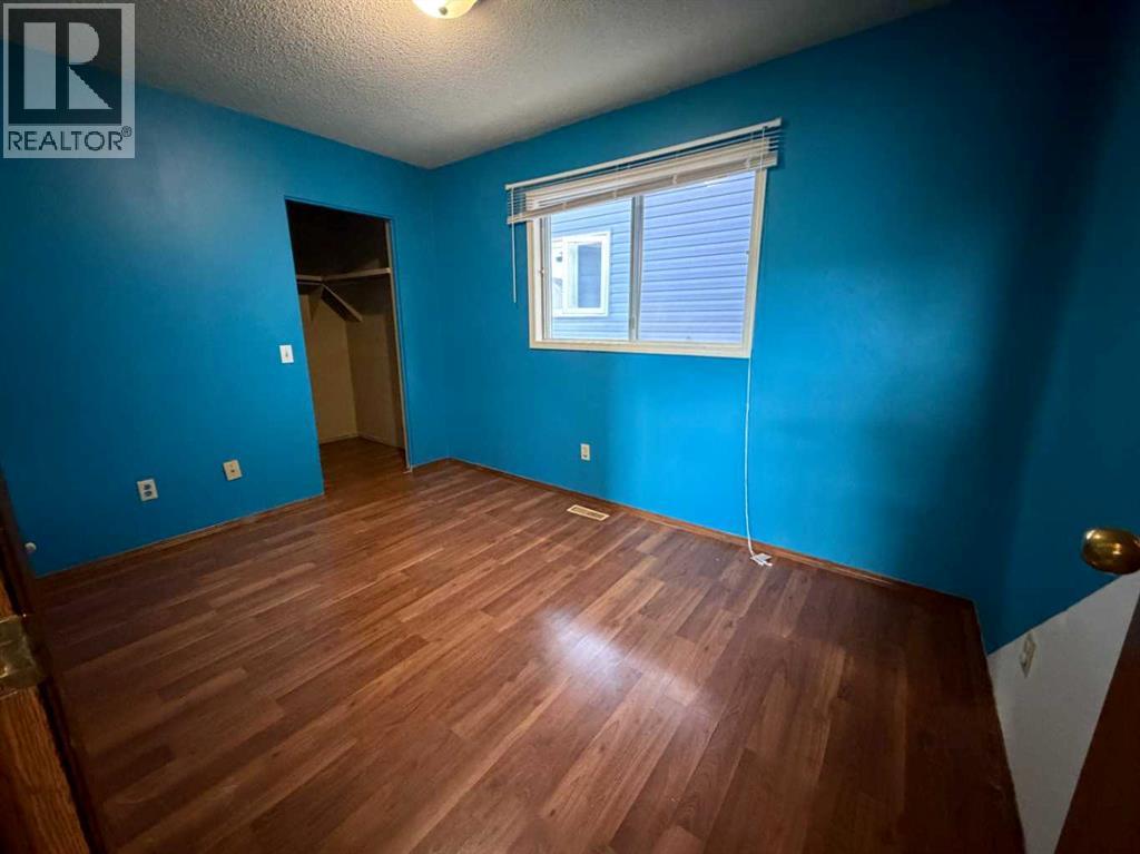250 Falmere Way NE, Calgary, Alberta  t3j 2x6 - Photo 5 - A2322960