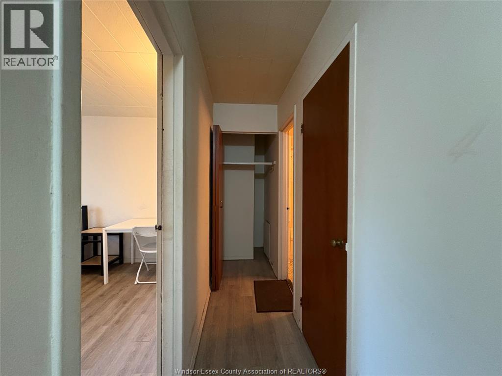 3044 Sandwich Unit# 302, Windsor, Ontario  N9C 1A4 - Photo 11 - 26017953