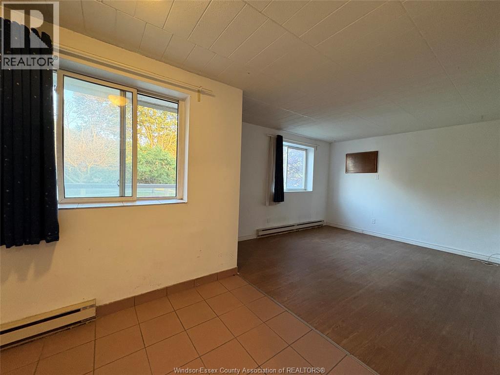 3044 Sandwich Unit# 202, Windsor, Ontario  N9C 1A4 - Photo 9 - 26017954