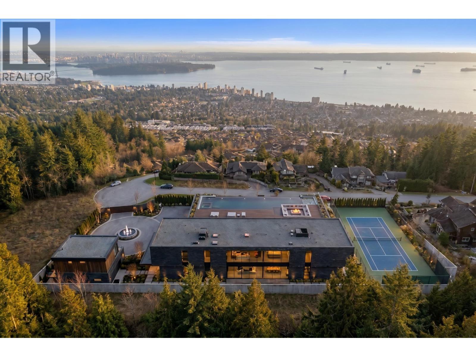 2345 Kadlec Court, West Vancouver, British Columbia V7S 3K3 - Photo 6 - R3120447