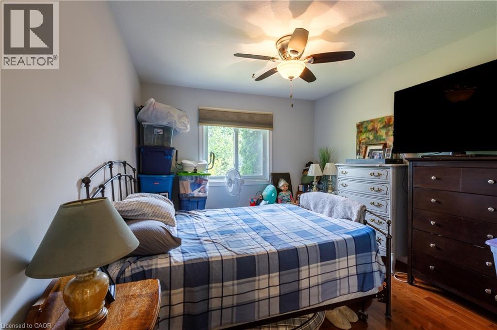 907 Doon Village Road, Kitchener, Ontario  N2P 1A1 - Photo 16 - 40850811
